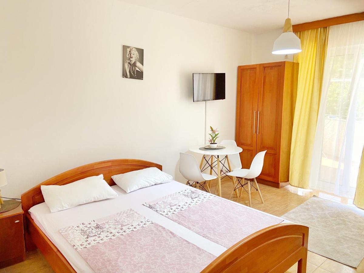 Venus Apartments Ulcinj Exterior photo